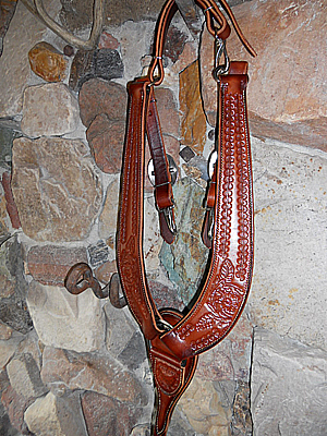 Floral Tooled Breast Collar
