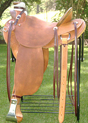 Wade 1/2 Breed Mule Saddle